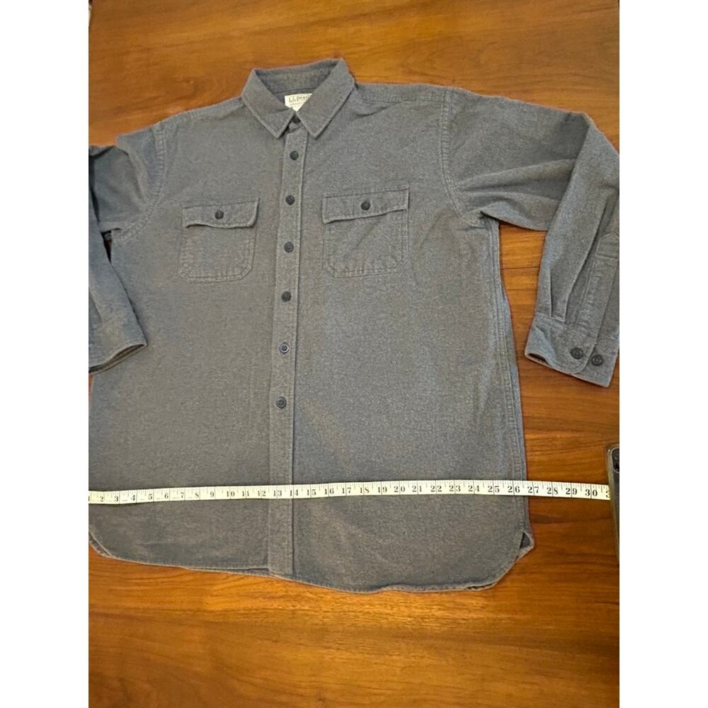 Gray L.L.Bean Long-Sleeve Button-Down Heavy Flannel Chamois‎ Shirt - (Men's XL) - Picture 7 of 10